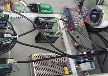  環(huán)形變壓器通電時漏電開關(guān)突然跳閘，究竟是為何？