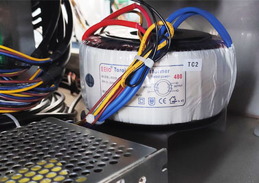 環(huán)形變壓器在全自動稱重包裝機械設(shè)備上的應(yīng)用